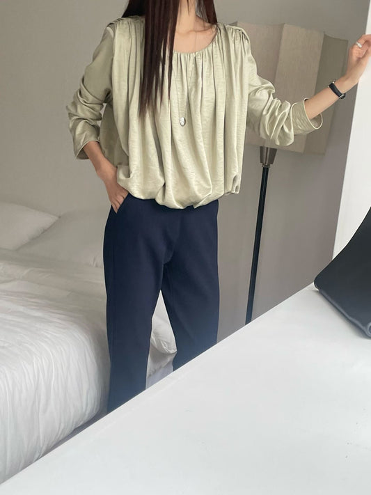 The Autumn Bubble Blouse | 絲滑泡泡襯衫