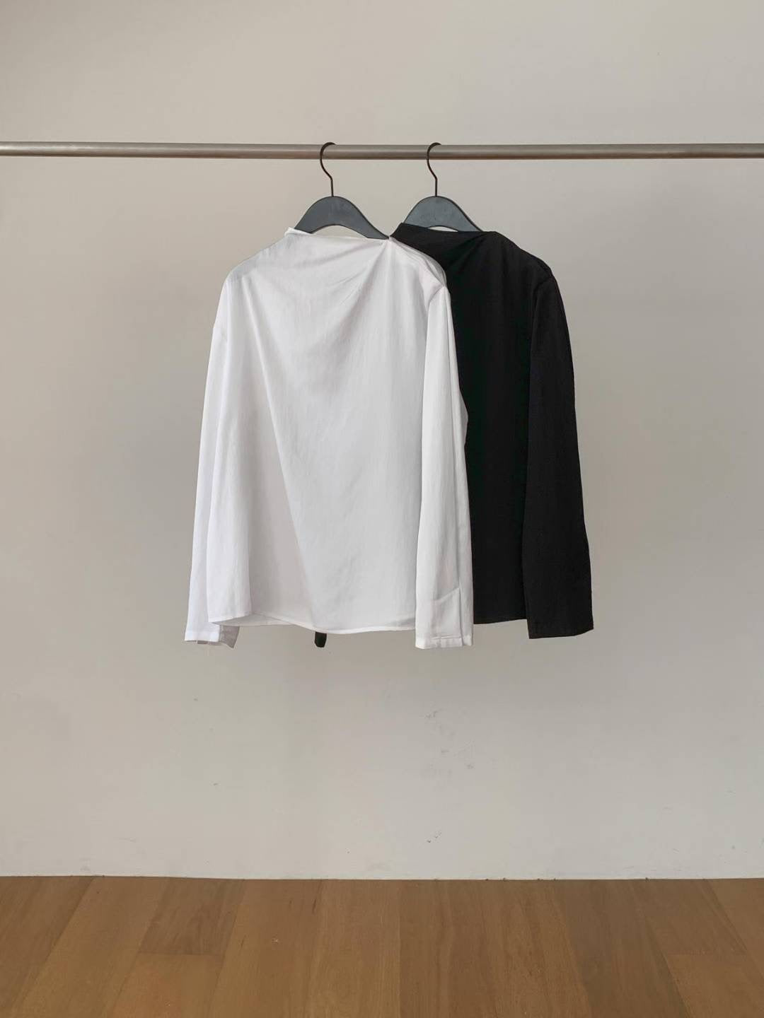 【Monotour 連線】Minimal Artiste Blouse