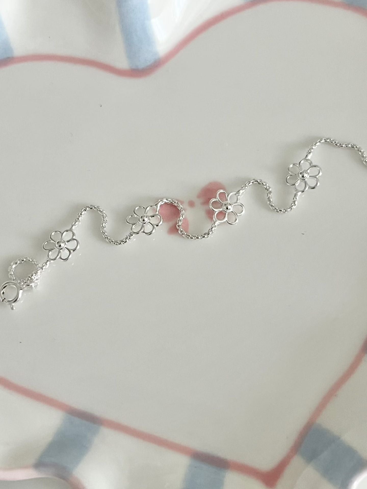 4-Flower Motif Bracelet | 夏日四小花手鏈￼