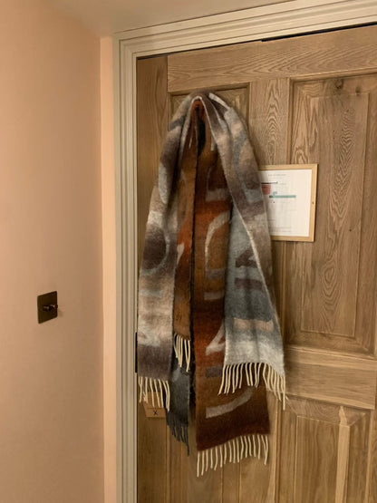 UNDERSON Abstract Wool Scarf