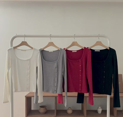 [連線壓軸加碼款] Winter Basic Side Button Up Top | 百搭側鈕扣方領Top￼