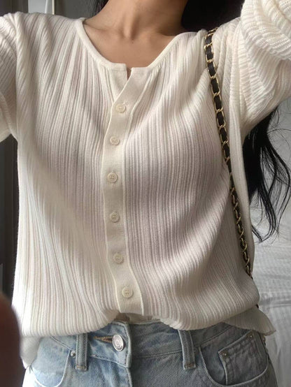 Paris Elegance Textured Cardigan | 柔軟暗直紋外套