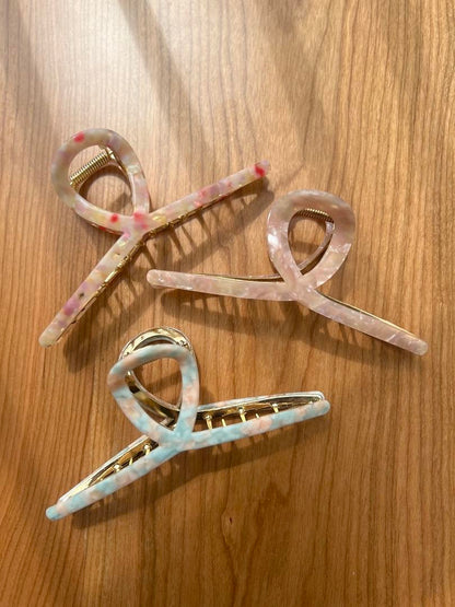 粉色石英鯊魚夾