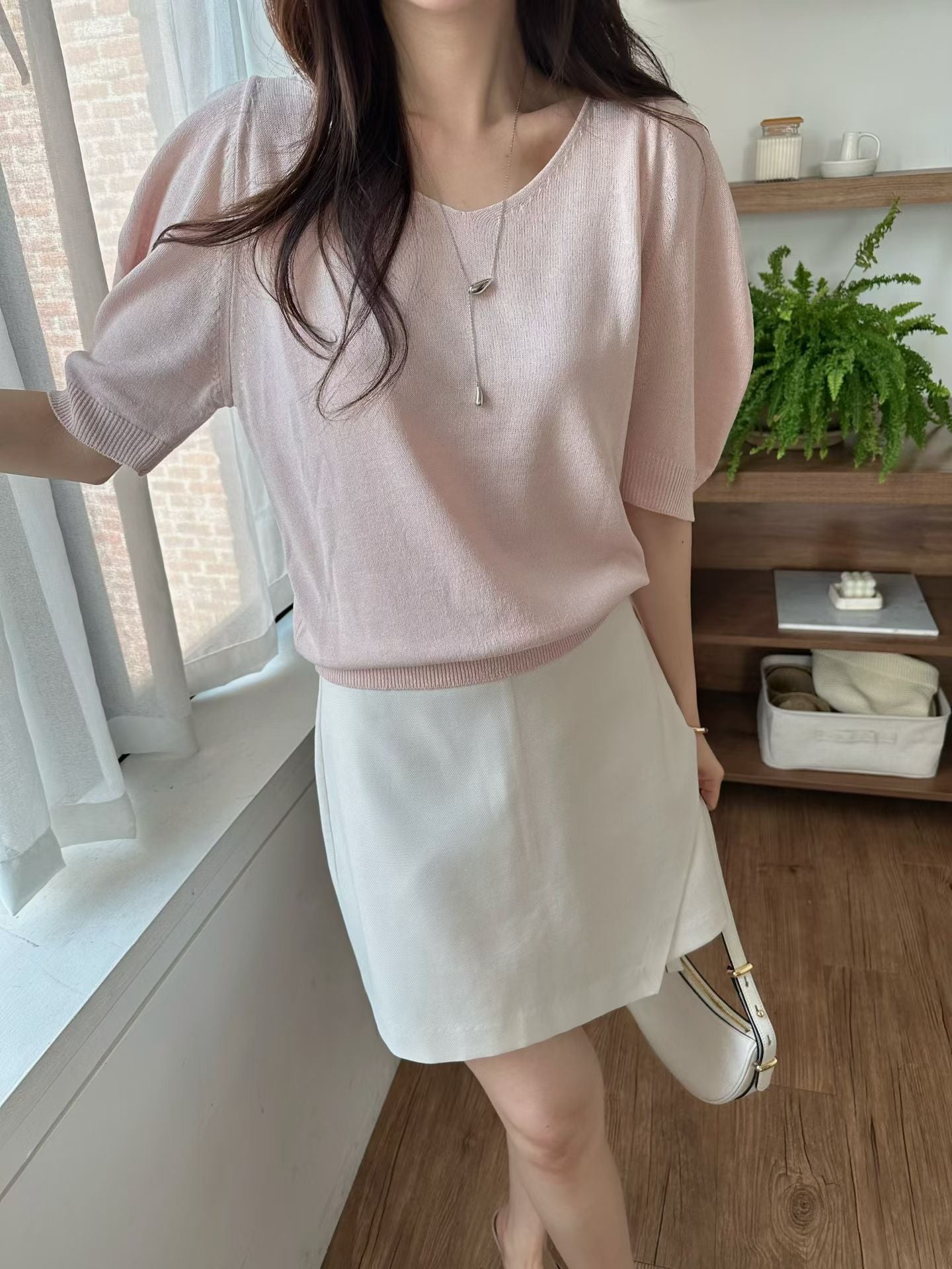 Elegant Princess Feathery Knit | 氣質微抓摺短袖薄針織