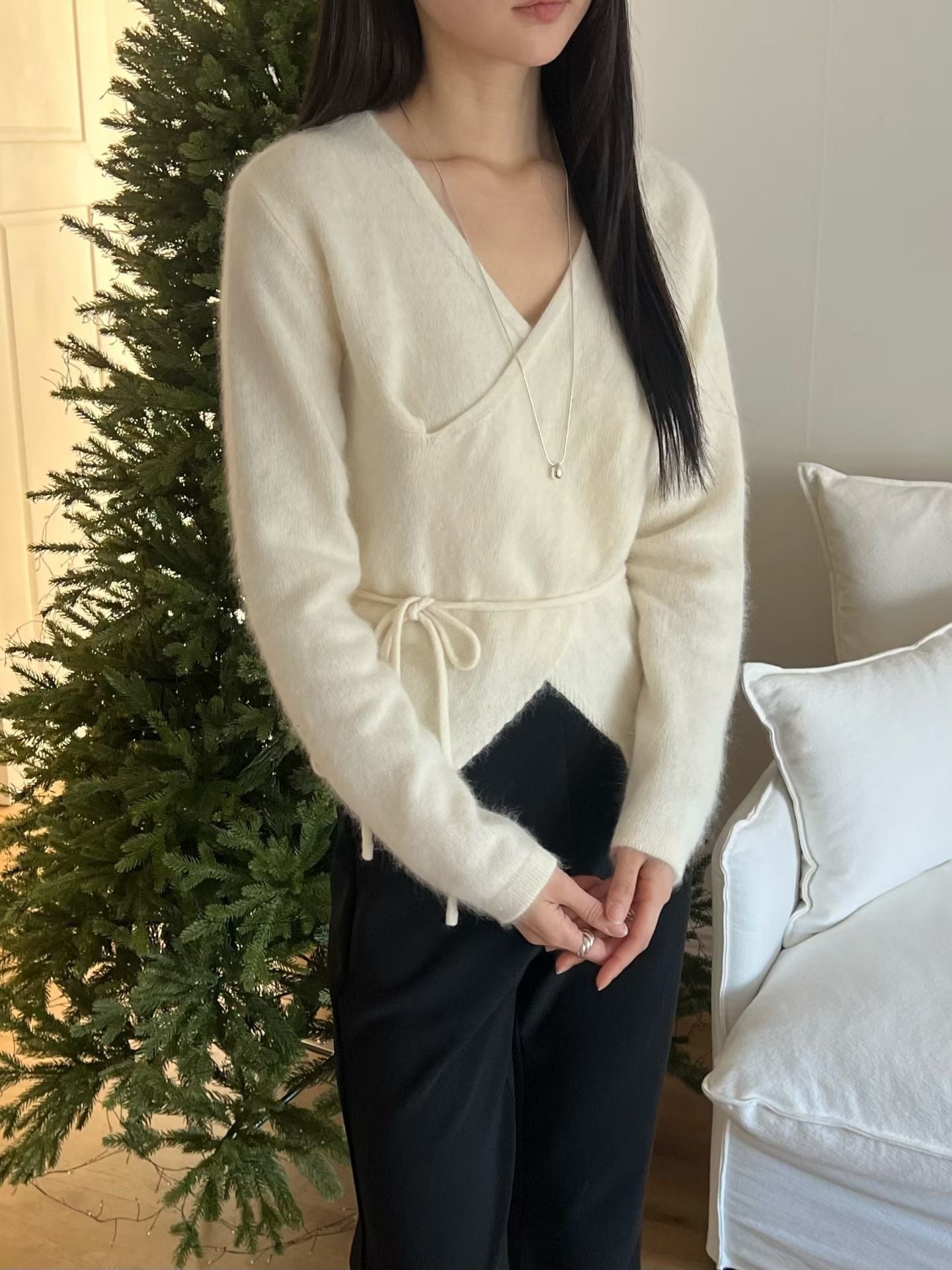 <<簡約層次>> Raccoon Wrap Top | 浣熊毛交疊上衣