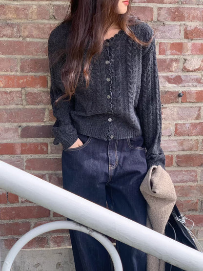 Delicate Floral Lace Cardigan | 精緻蕾絲滾邊針織外套