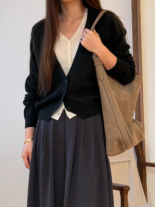 Faux 2-pcs Cashmere Layered Top | 羊駝毛拼色假2件V領 Top