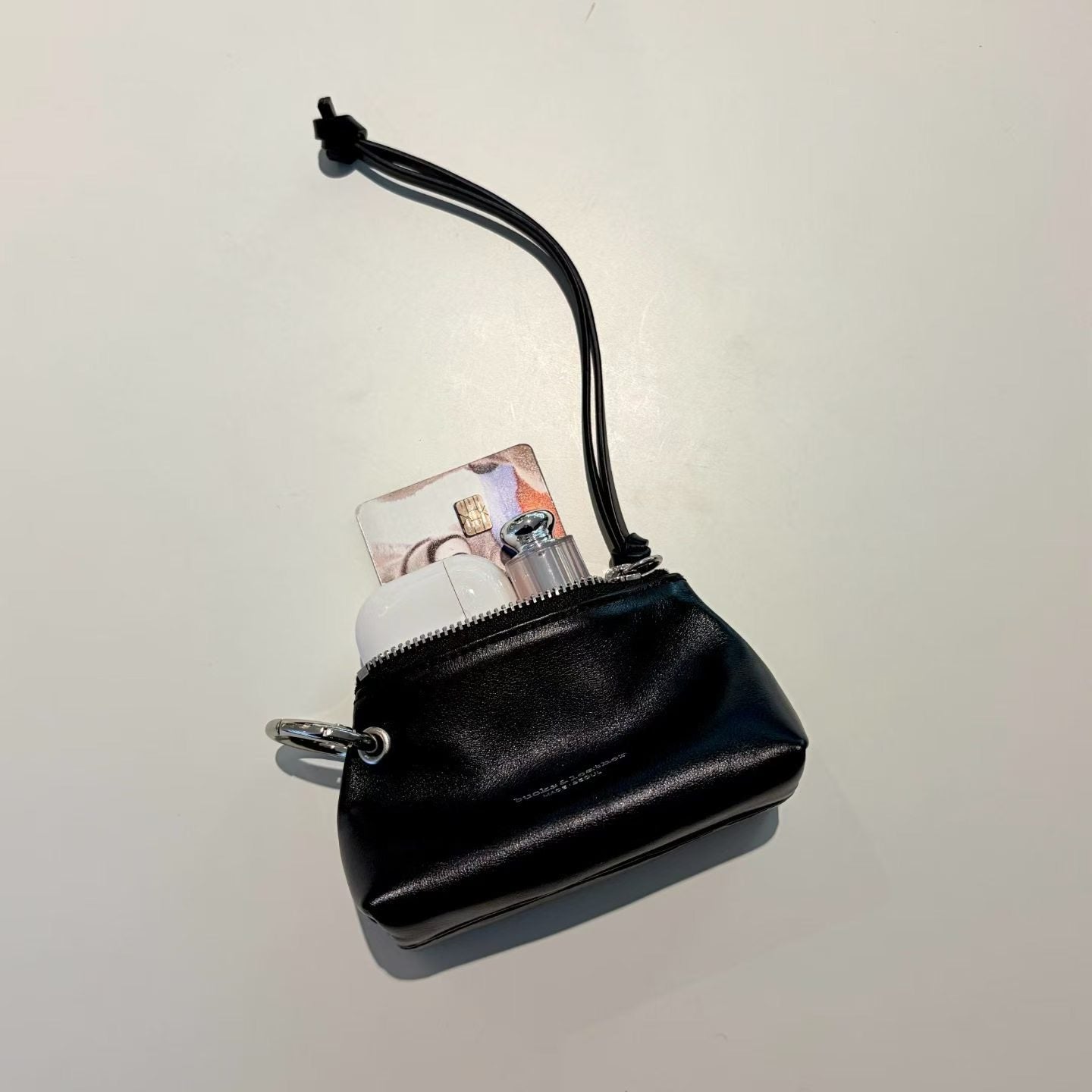 Bucks & Leather Mini Calf Leather Pillow Pouch 小牛皮迷你枕頭包包掛飾