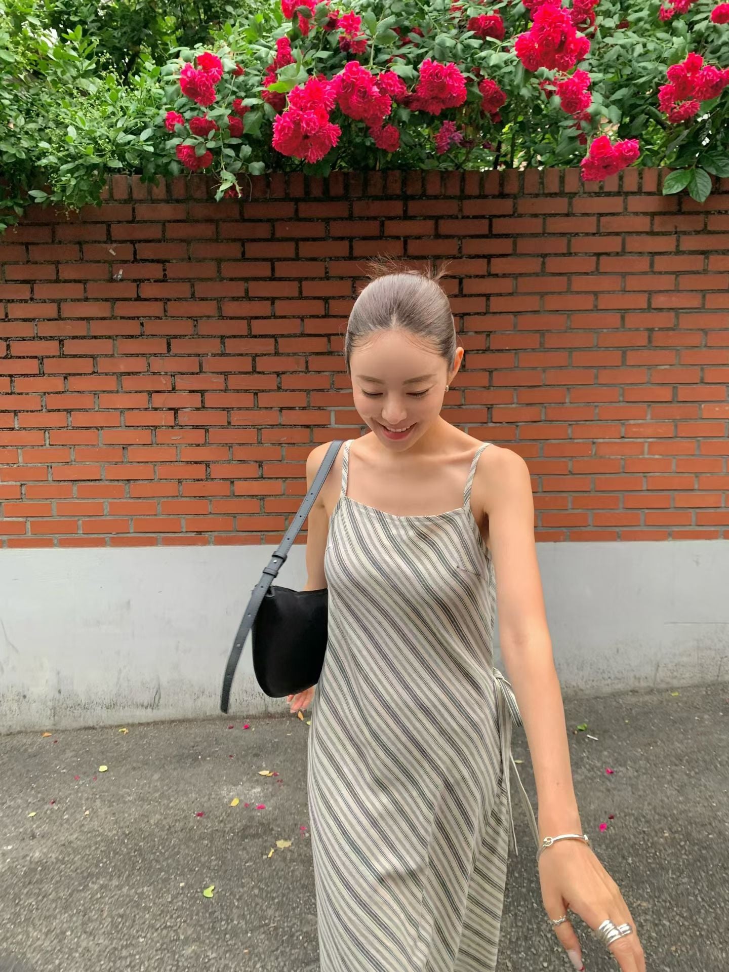 Parisian Effortless Striped Tie Bow Slip Dress | 法系斜條紋側綁結長裙