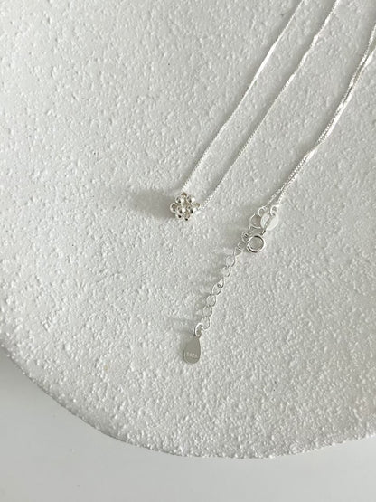 Petite Bead Block Necklace | 方形串珠頸鏈￼