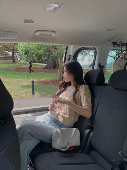 Delicate Embroidered Cropped Top | 精緻通花短版上衣