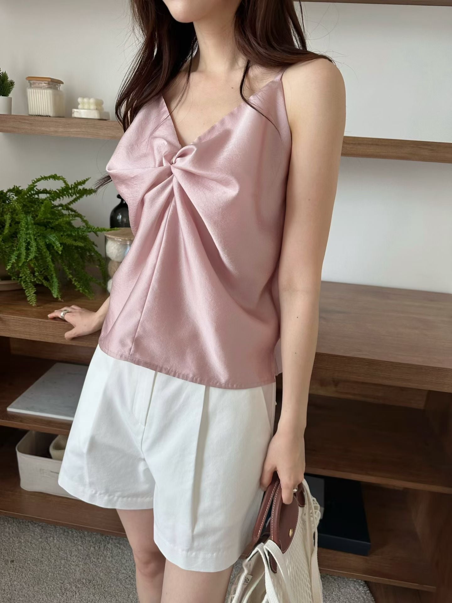 【絕美設計！】Silky Twist Bow Cami | 緞感蝴蝶細肩帶背心