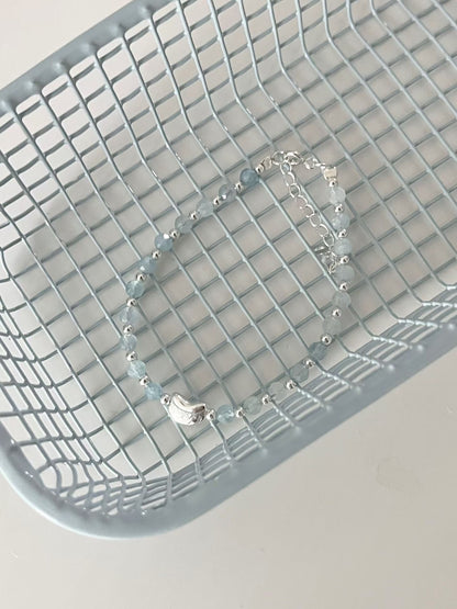 Misty Ice Blue Beaded Bracelet | 冰霧藍串珠手鏈