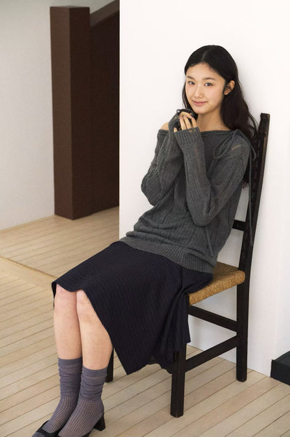 Shoulder Bow Ripped Detail Knit Top