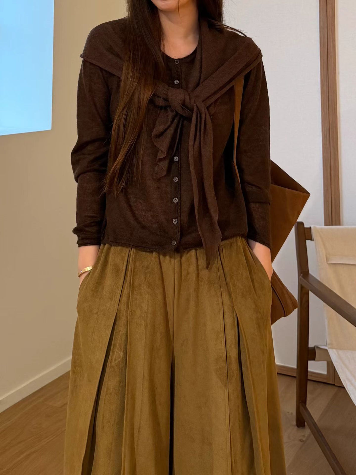 Floatie Soft Sheer Mist Mohair Shawl | 霧感薄透馬海毛三角小披肩