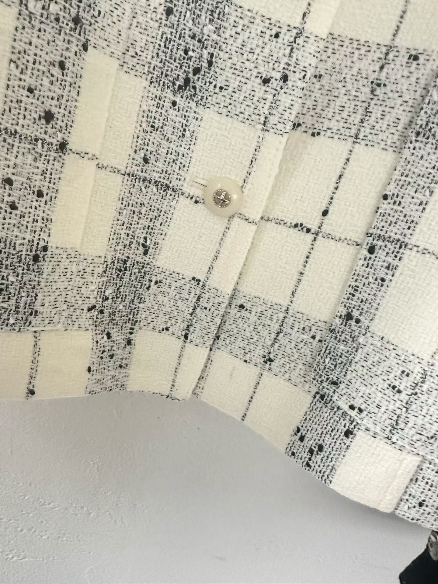 Classic Collarless Checkered Blazer | 英倫優雅風格紋外套