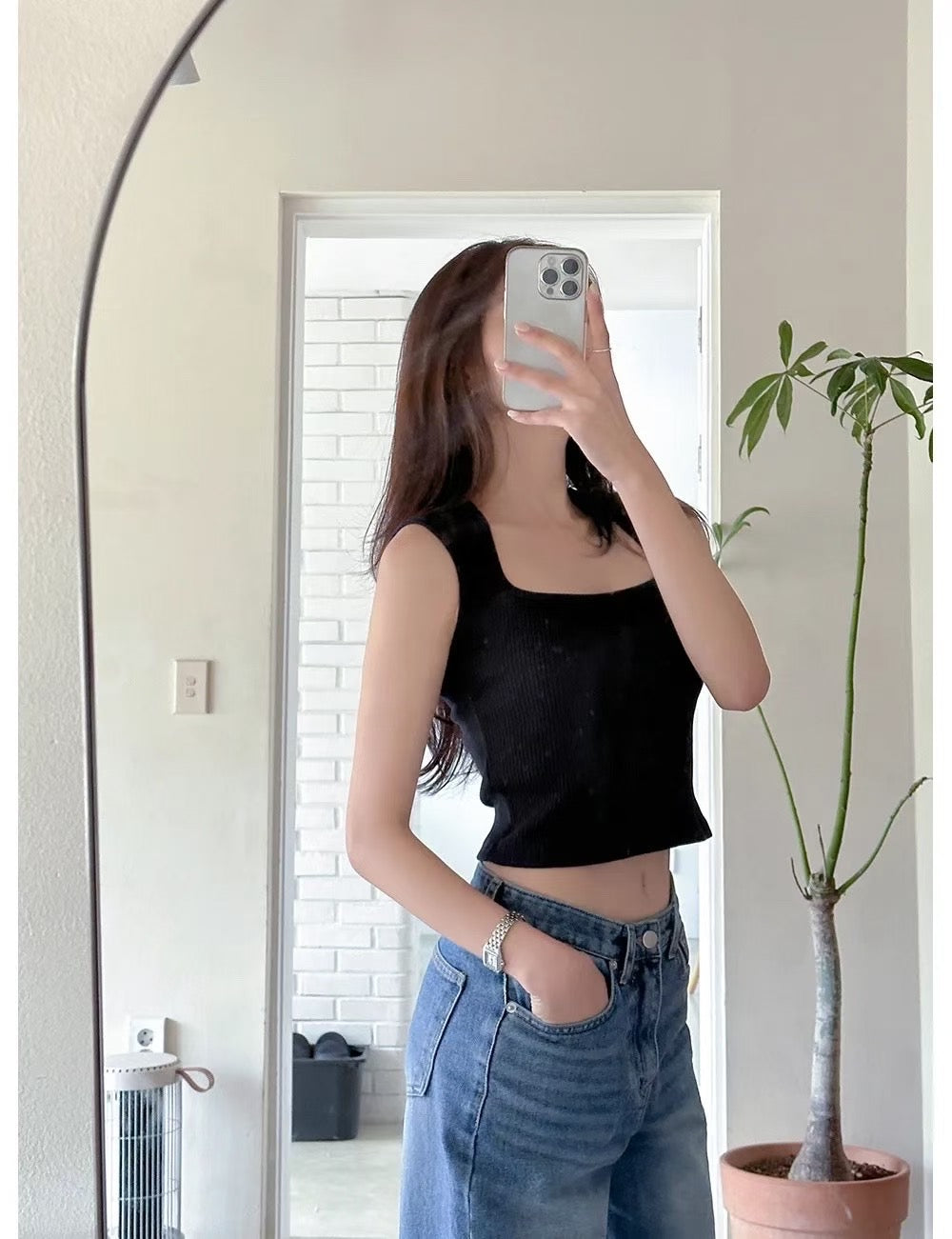 【極美胸型】Chic Neckline Basic Top | 個性美梯型領口Top