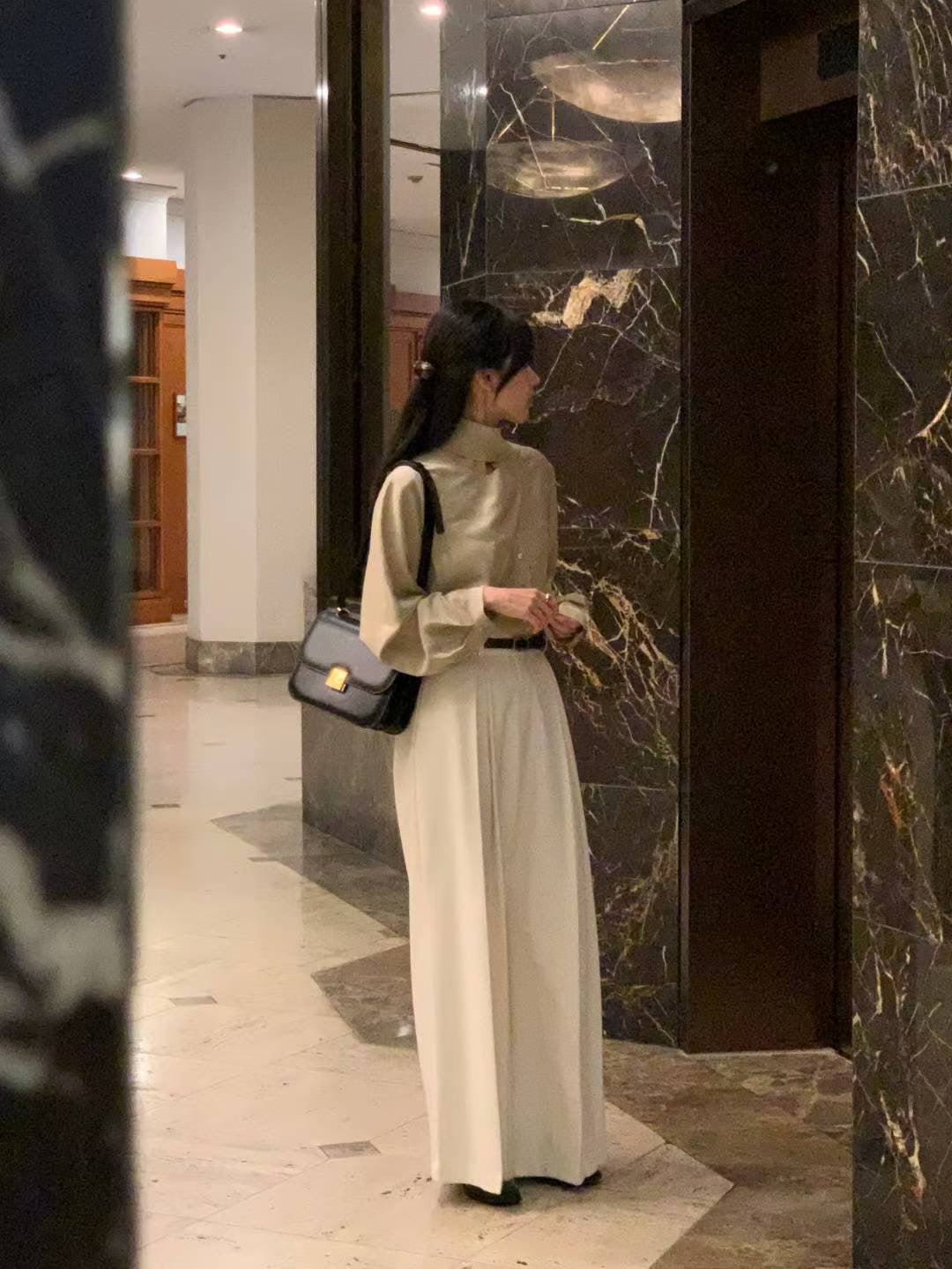 Elegant Pleats Pants | 輕柔內摺闊腳褲