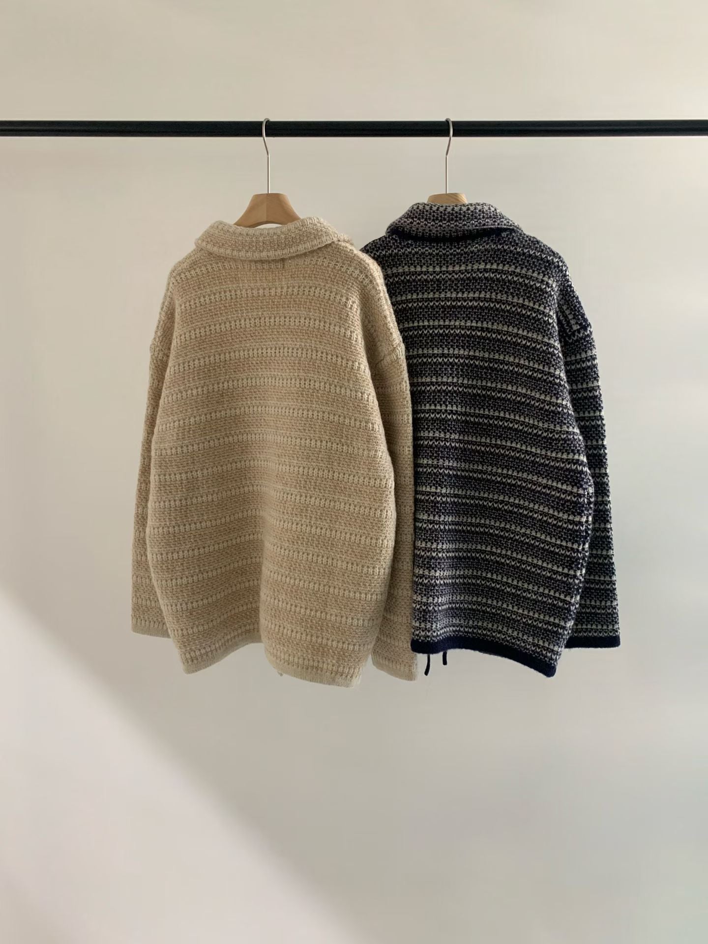 Bloom Embroidered Cardigan | 細緻羊毛針織外套