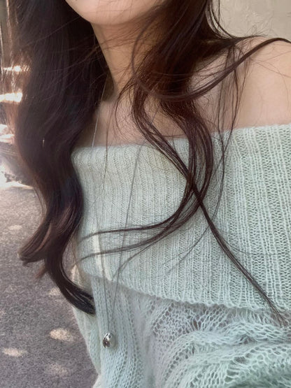 Romance Off-shoulder Knitted Top | 浪漫平肩針織上衣