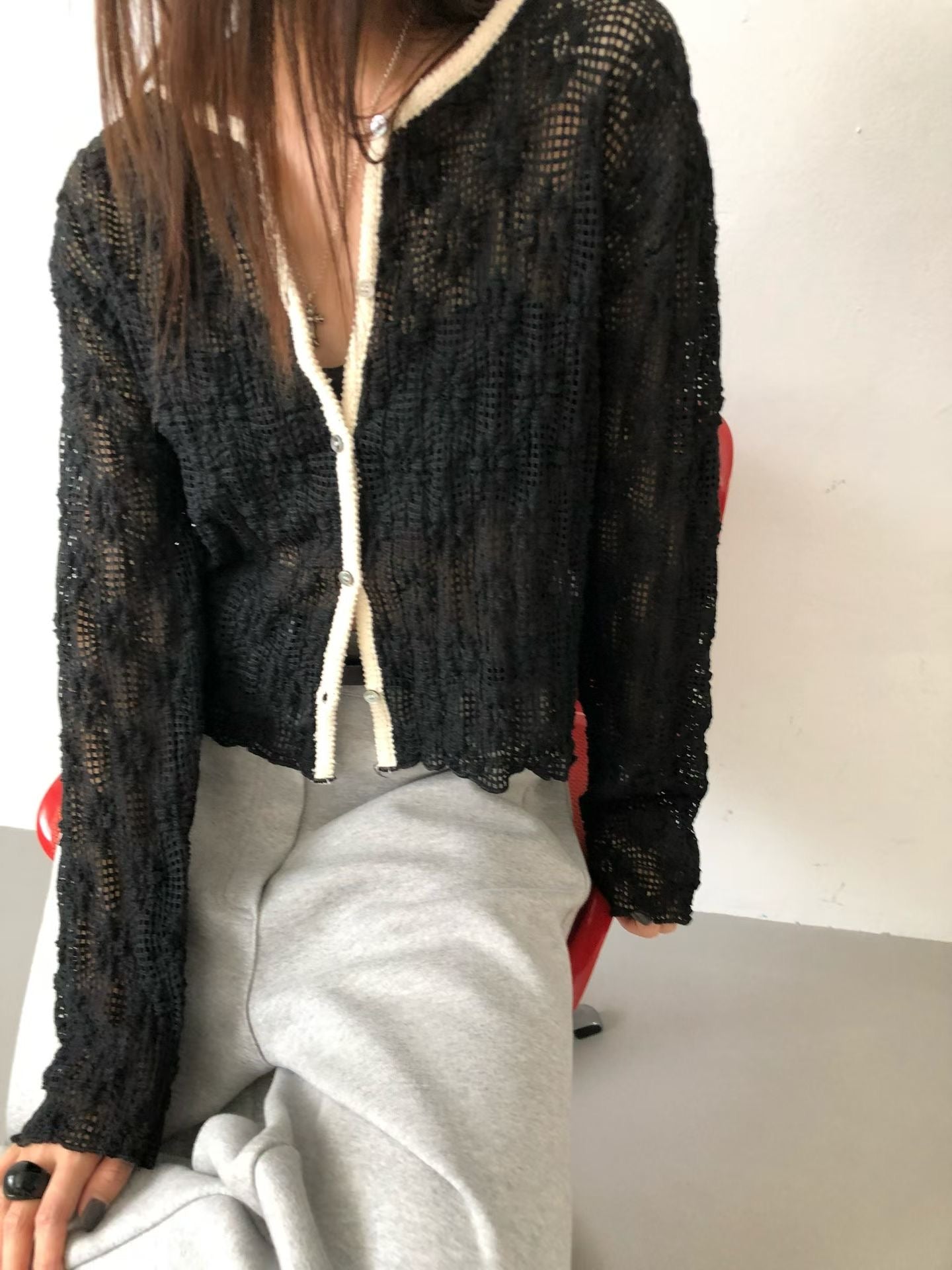 Delicate Crochet Cardigan 鈎織通花小外套
