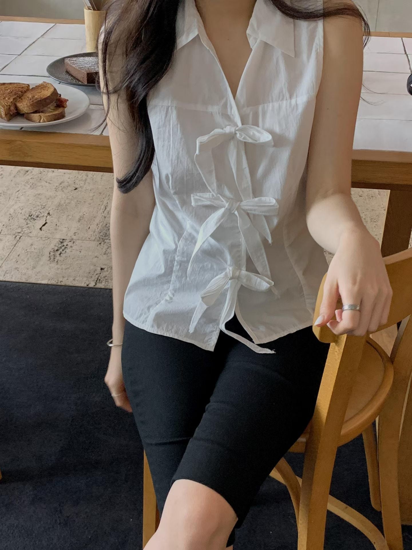 Dolly Ribbon-Accent Top | 蝴蝶綁結背心
