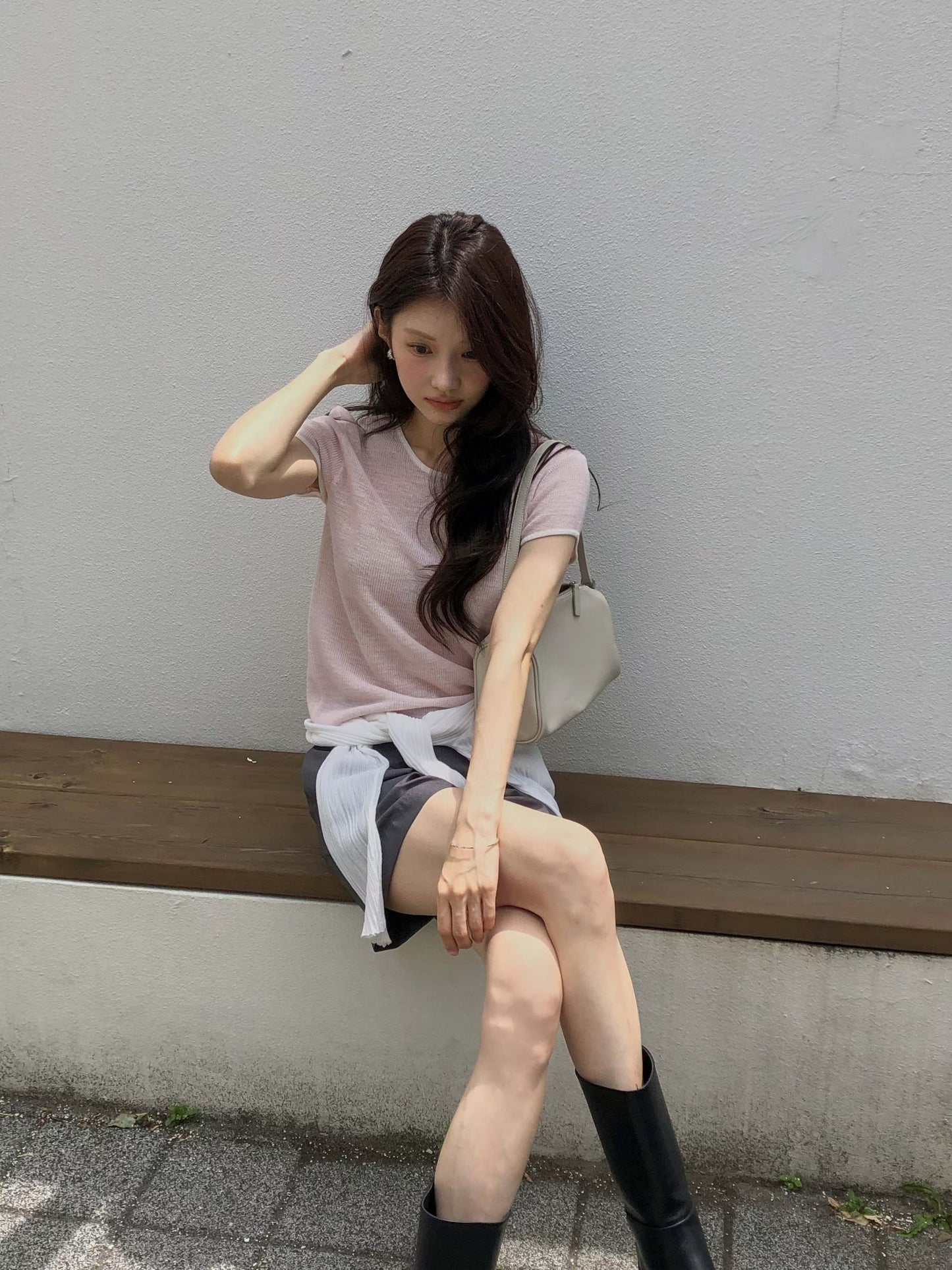 Soft Piping Halo Knit | 滾邊羽霧感輕針織上衣