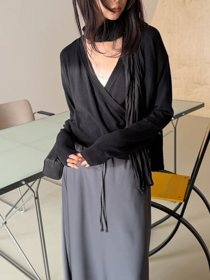 Lightweight Wool Wrap Knit | 溫柔羊毛V領交疊針織