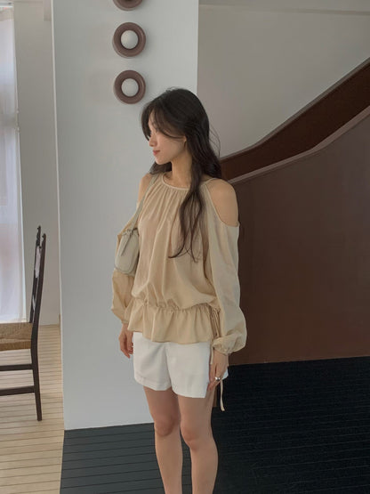 Waterfall Drape Shoulder Halter Blouse | 垂墜掛脖露肩上衣