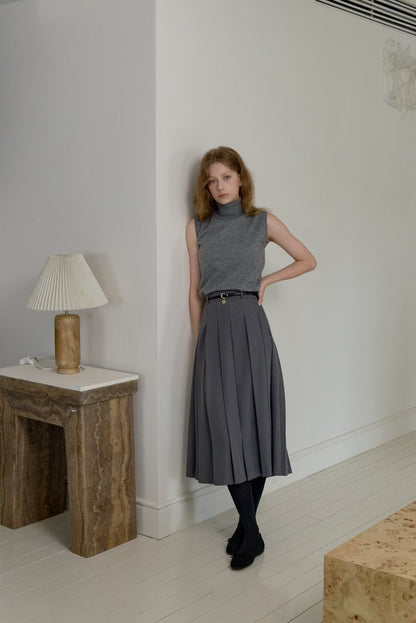 【Monotour 連線】Old Money Basics | Half Neck Feather Knitted Vest