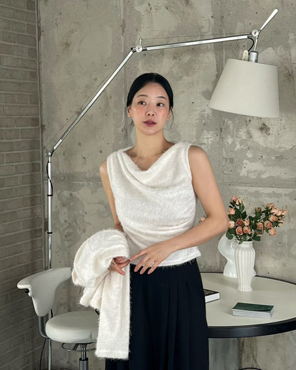 Momo Draping Set | 冬日氣氛毛毛背心外套Set