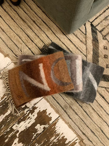 UNDERSON Abstract Wool Scarf