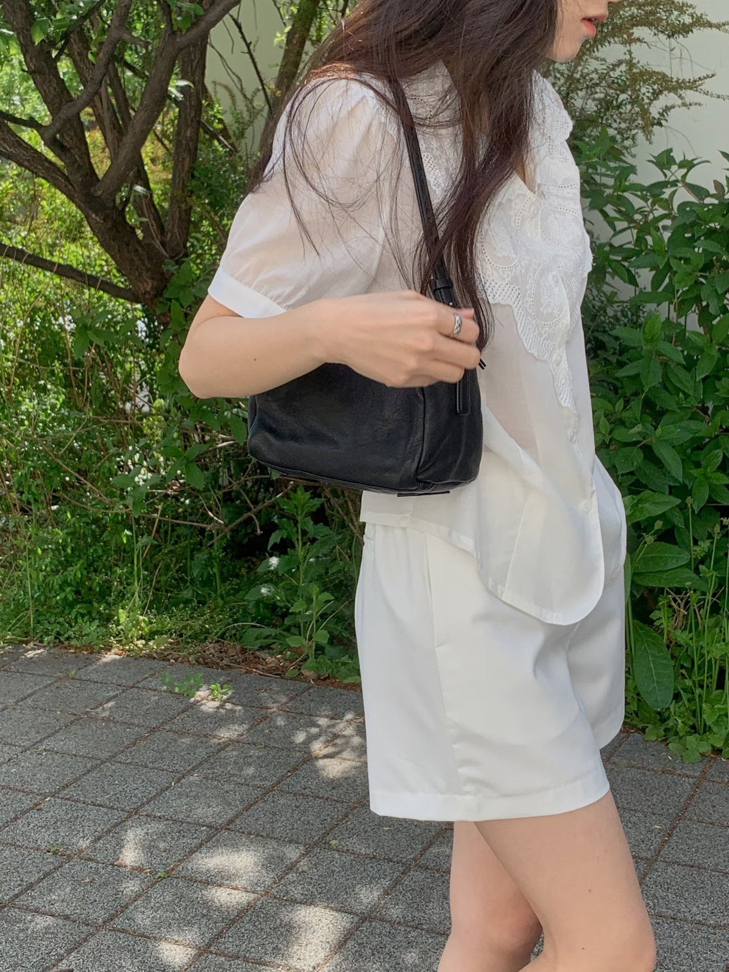 Floral Lace Short Sleeved Blouse | 繡花蕾絲短袖襯衫