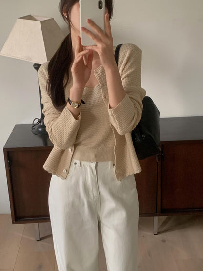 Parisian Waffle Button Up Cardigan | 簡約窩夫鈕扣外套￼