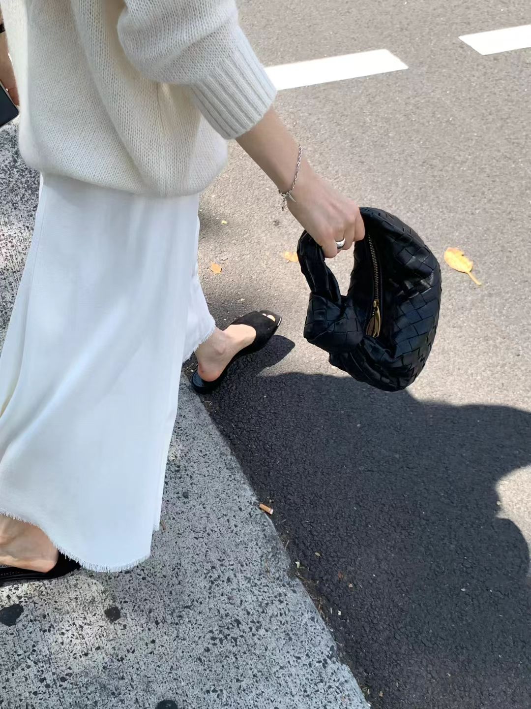 優雅波浪微A中長裙 | Elegant Ripped Hem Flowy Skirt