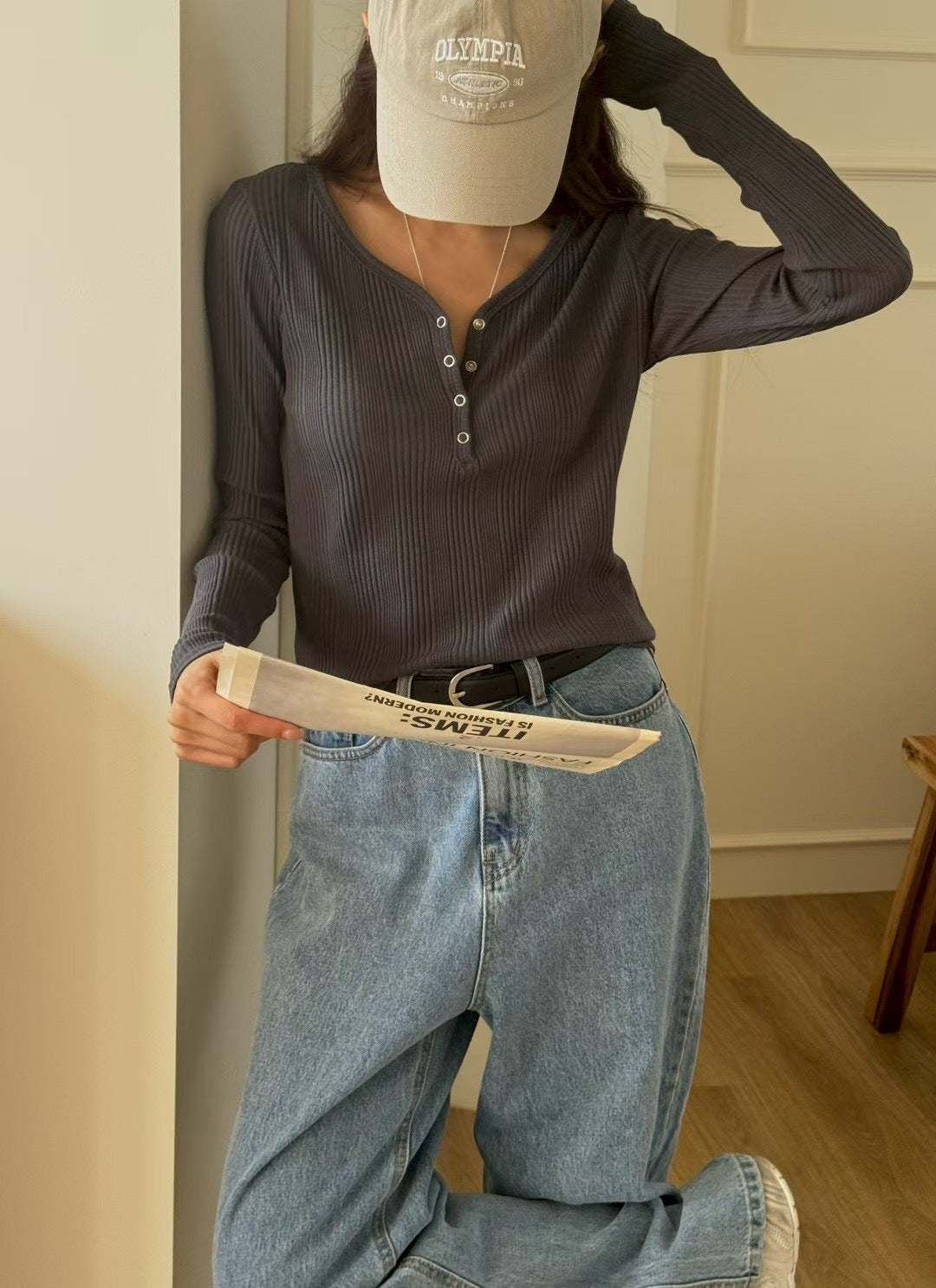 [連線壓軸加碼款] Teardrop Winter Basic Top | 水滴領口暗直紋上衣