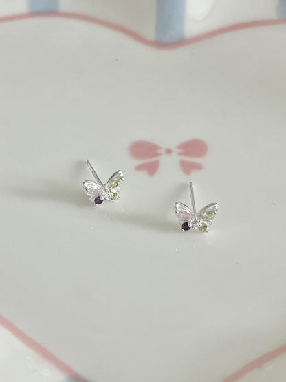 Dainty Butterfly Drop Earrings | 蝴蝶小點綴耳環￼