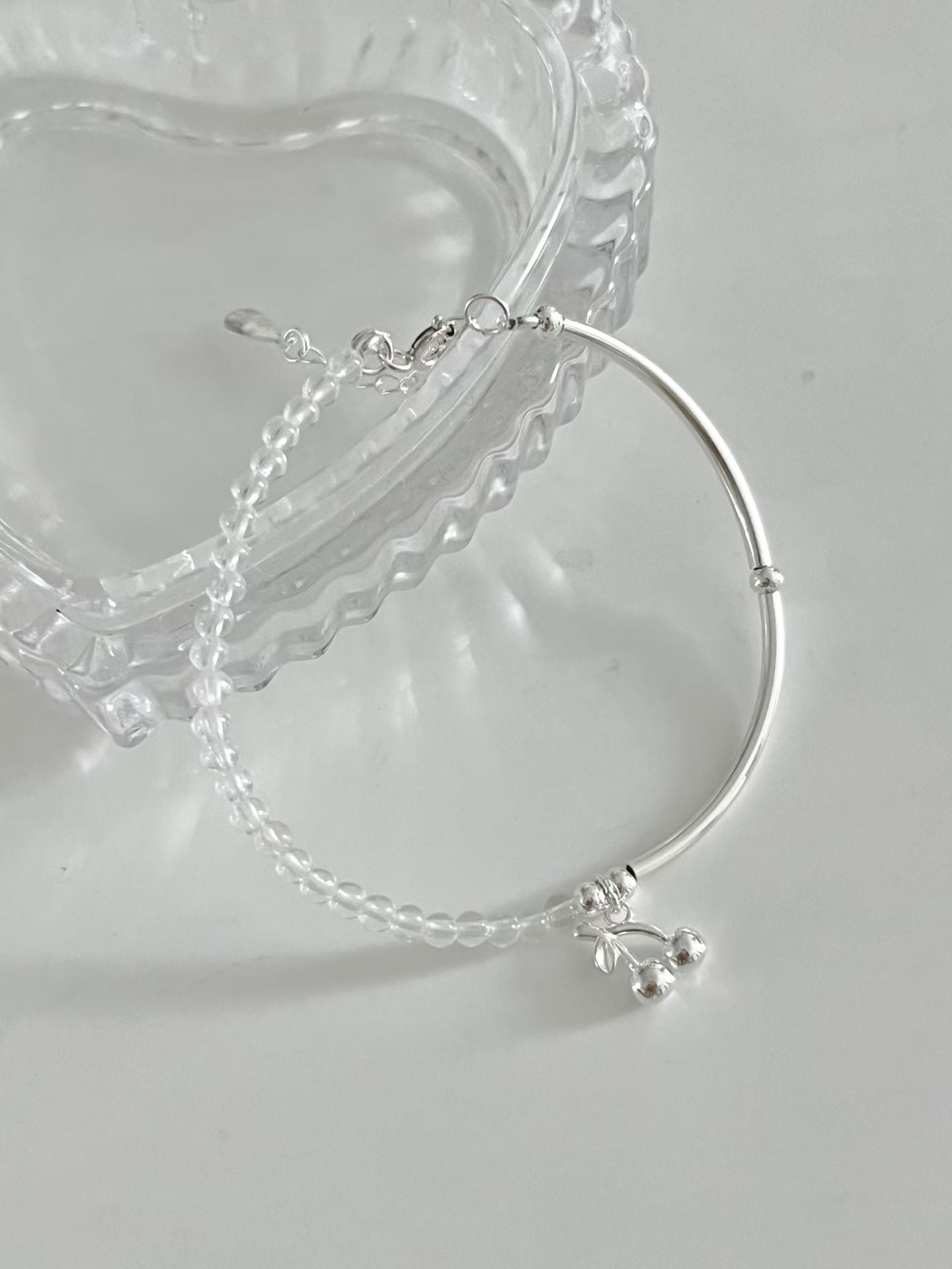Half & Half Cherry Silver Beaded Bracelet | 小櫻桃半串珠手鏈￼