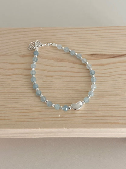 Misty Ice Blue Beaded Bracelet | 冰霧藍串珠手鏈