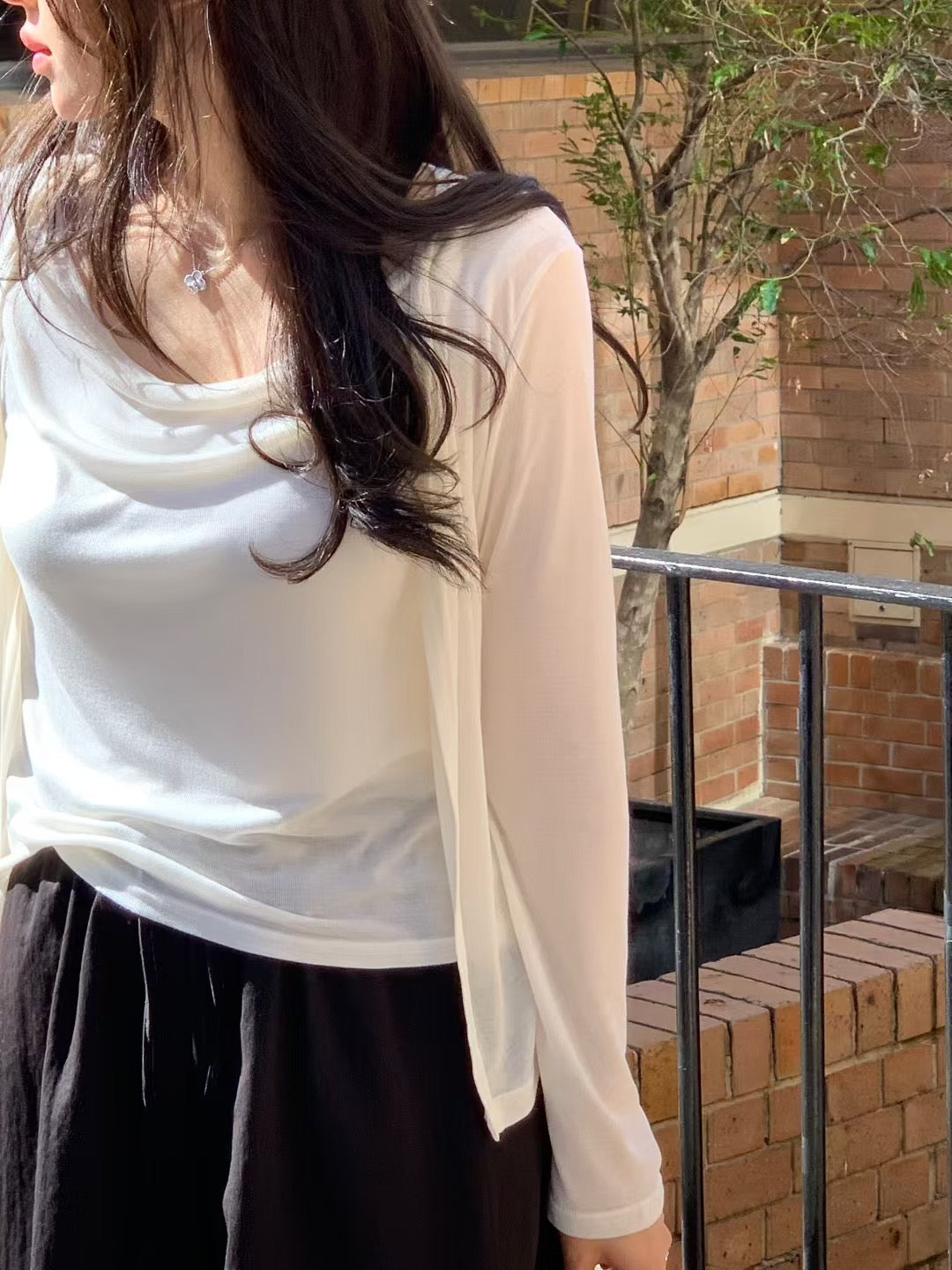 [獨特極美設計款] 天絲垂感流水Top