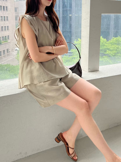 Tencel A-Line Shorts | 天絲闊版A字修飾短褲