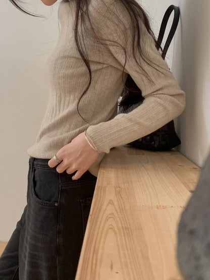 <<優美基礎Top>> Mock Neck Groovy Top | 中領暗直紋上衣
