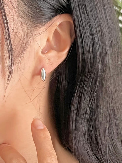 Dainty Teardrop Earrings | 米粒水滴型耳環￼