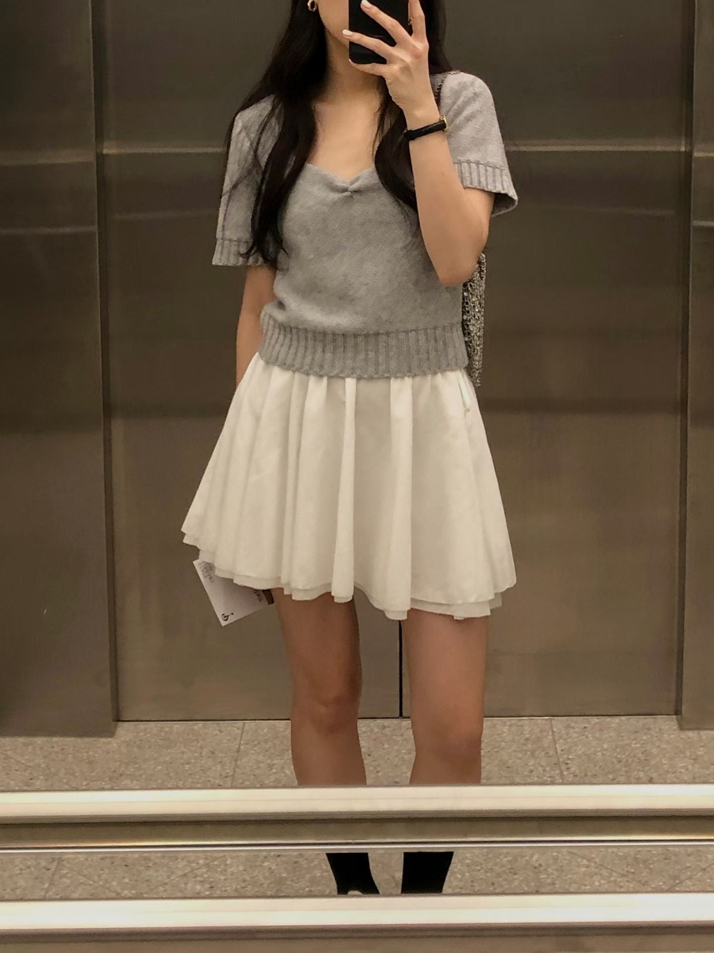 Scallop Neckline Ribbed Knitted Tee