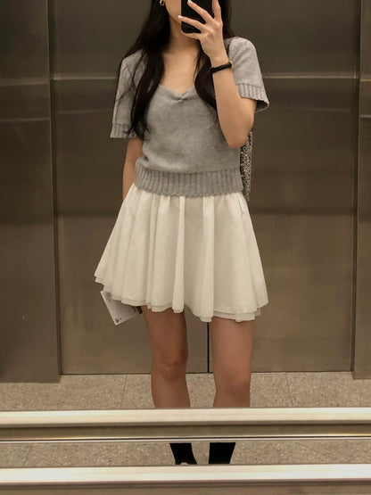Scallop Neckline Ribbed Knitted Tee