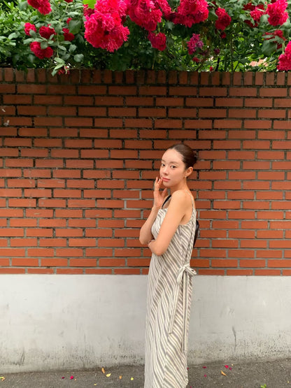 Parisian Effortless Striped Tie Bow Slip Dress | 法系斜條紋側綁結長裙