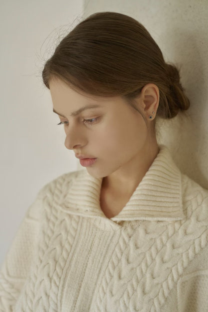 Delicate Cable Knitted Cape