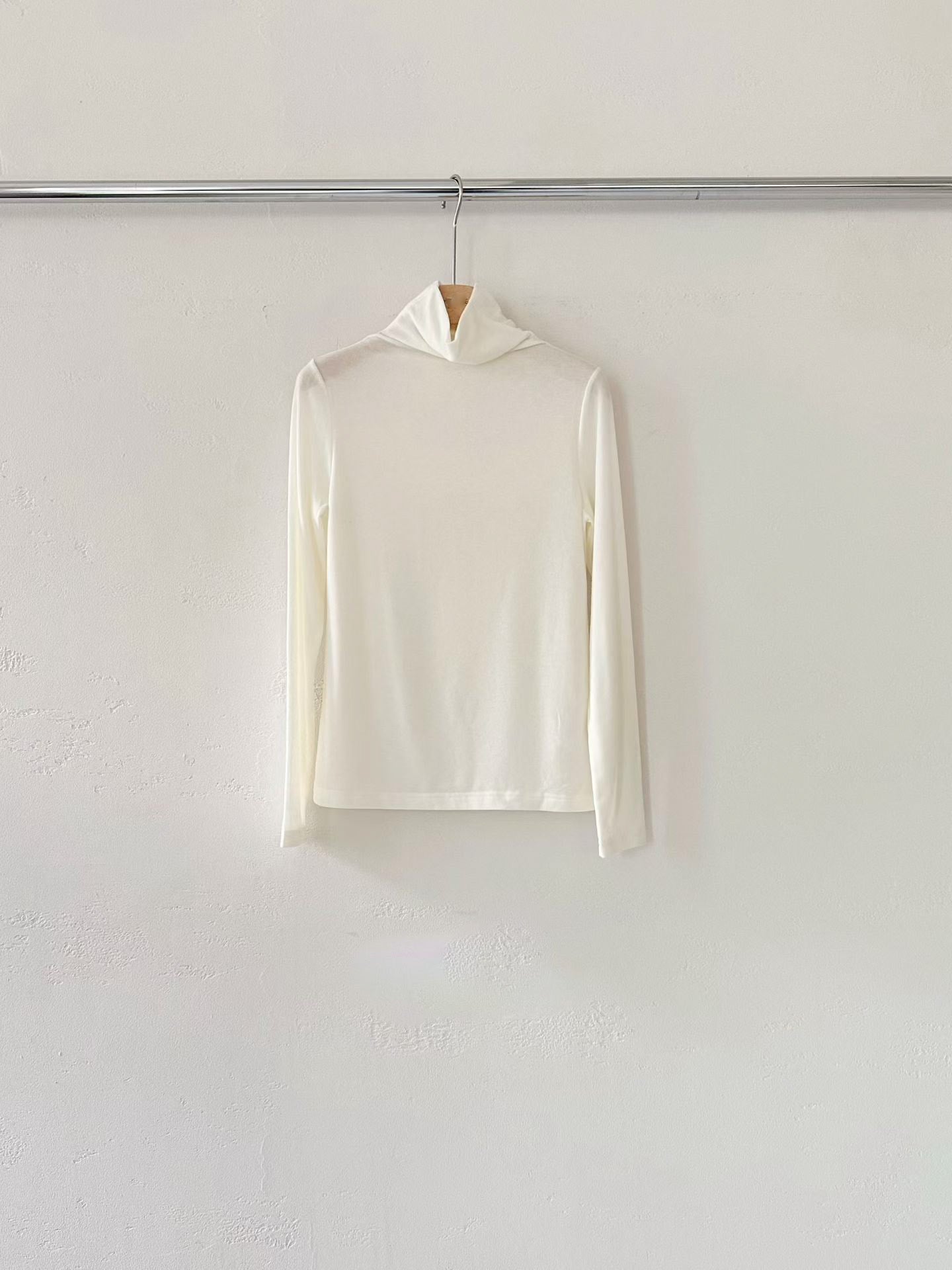 [Premium] Cashmere Tencel Lightweight High Neck Top
