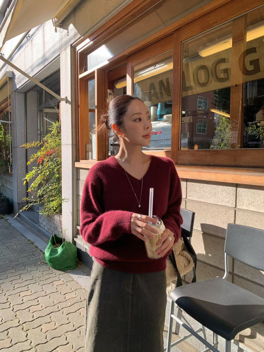 <<Premium Knitwear>> Misty Raccoon V Neck Knit