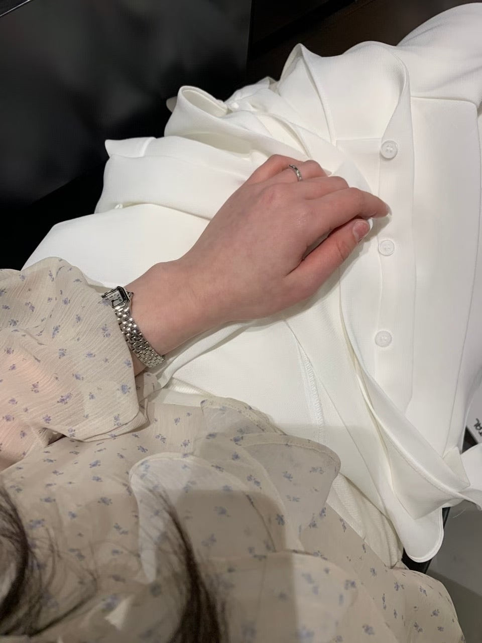 Botanical Ruffle Chiffon Blouse |  花卉荷葉邊氣質上衣
